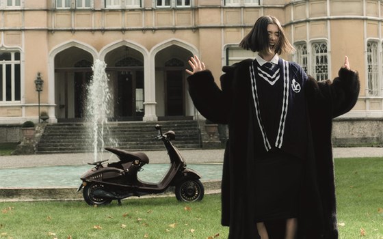 Neufahrzeug Vespa 946 - Bild 13