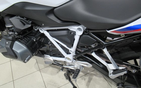 Gebrauchtmotorrad BMW R 1250 R - Bild 17