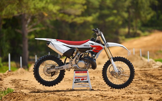 Neufahrzeug Yamaha YZ250LC 70th Anniversary Edition - Bild 4