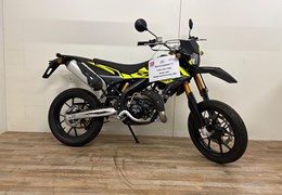 Neumotorrad Rieju MRT 50 All Black