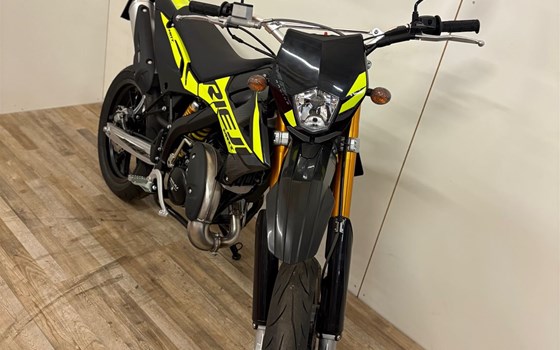 Neufahrzeug Rieju MRT 50 All Black - Bild 4