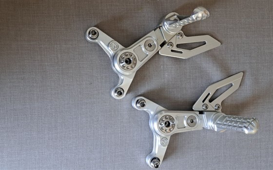 Gebrauchtmotorrad MV Agusta Brutale 910 S - Bild 9