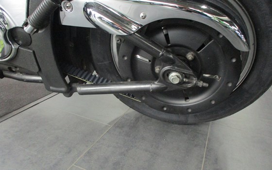 Gebrauchtmotorrad Kawasaki VN 2000 - Bild 6