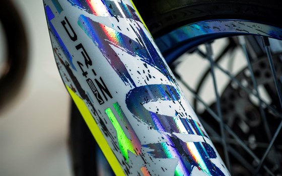 Neufahrzeug Suzuki DR-Z4SM - Bild 14