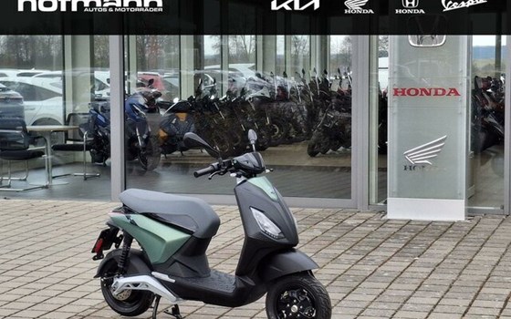 Neufahrzeug Piaggio 1 Active - Bild 1