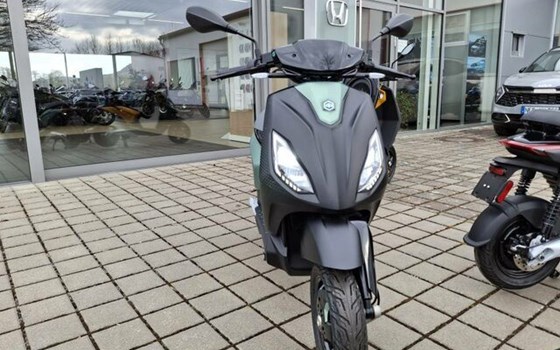 Neufahrzeug Piaggio 1 Active - Bild 10