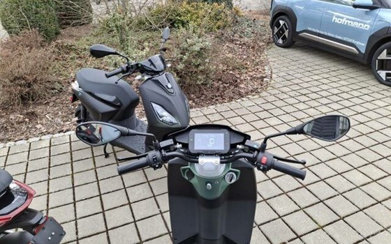 Neufahrzeug Piaggio 1 Active - Bild 9