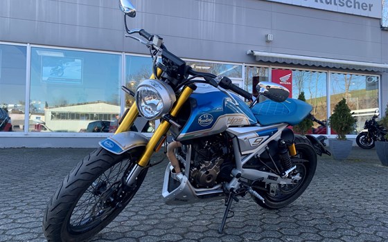 Gebrauchtmotorrad FB Mondial HPS 125i ABS - Bild 1