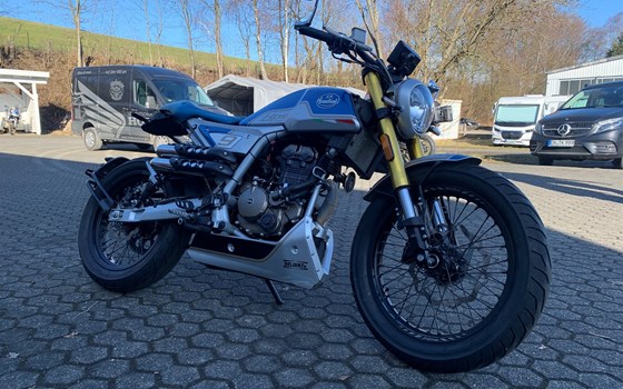 Gebrauchtmotorrad FB Mondial HPS 125i ABS - Bild 4