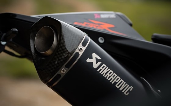 Gebrauchtmotorrad KTM 890 Duke R - Bild 4