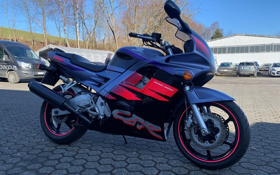 Gebrauchtmotorrad Honda CBR 600 F - Bild 4