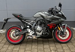 Neumotorrad Suzuki GSX-8R