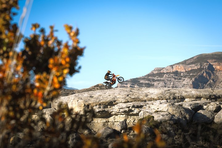 KTM 690 Enduro R (orange) - Bild 15