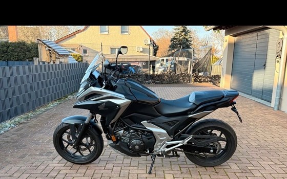 Gebrauchtmotorrad Honda NC750X - Bild 3