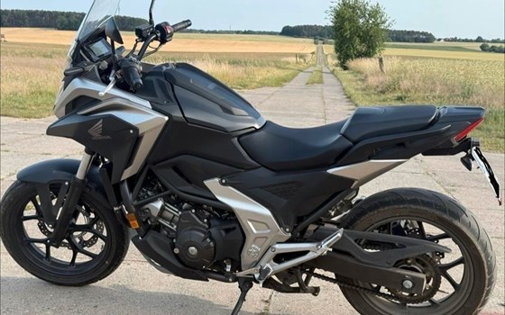 Gebrauchtmotorrad Honda NC750X - Bild 6