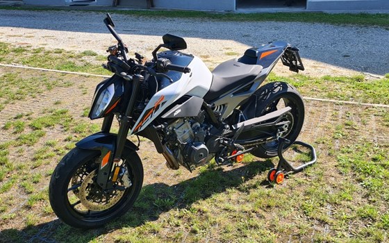 Gebrauchtmotorrad KTM 790 Duke - Bild 2