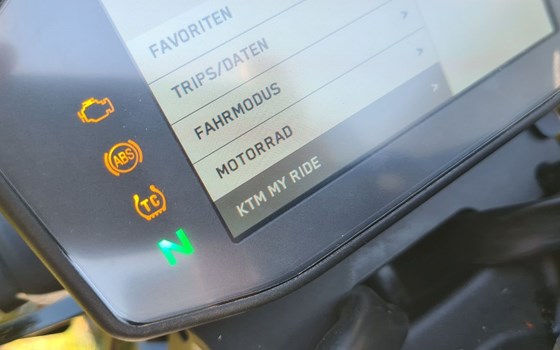 Gebrauchtmotorrad KTM 790 Duke - Bild 9
