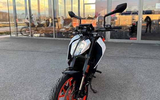 Gebrauchtmotorrad KTM 125 Duke - Bild 2
