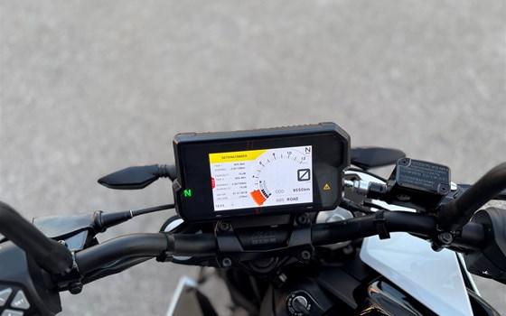 Gebrauchtmotorrad KTM 125 Duke - Bild 4