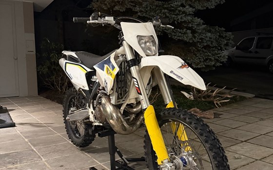 Gebrauchtmotorrad Husqvarna TE 300 - Bild 6