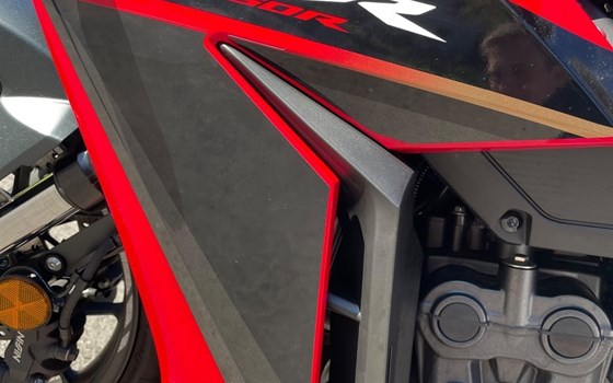 Gebrauchtmotorrad Honda CBR 650F - Bild 12