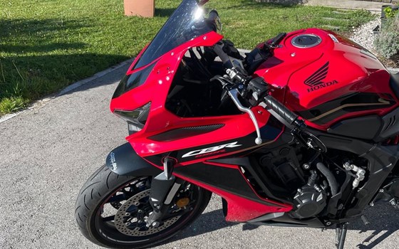 Gebrauchtmotorrad Honda CBR 650F - Bild 3