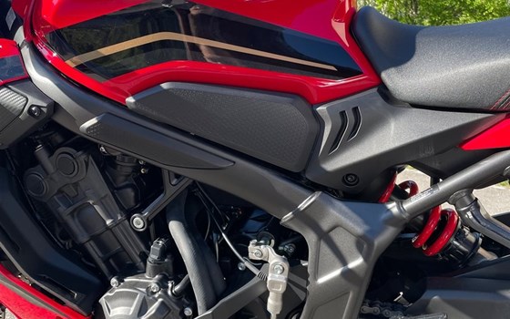 Gebrauchtmotorrad Honda CBR 650F - Bild 4