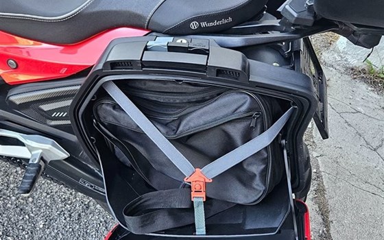 Gebrauchtmotorrad BMW F 900 XR - Bild 18