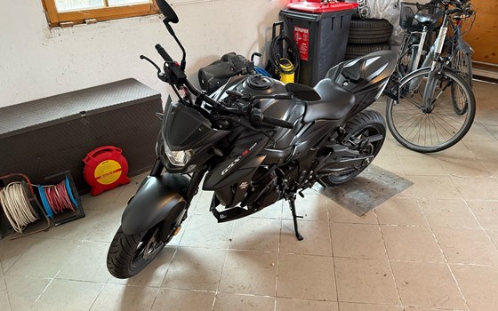 Gebrauchtmotorrad Suzuki GSX-S750 - Bild 1