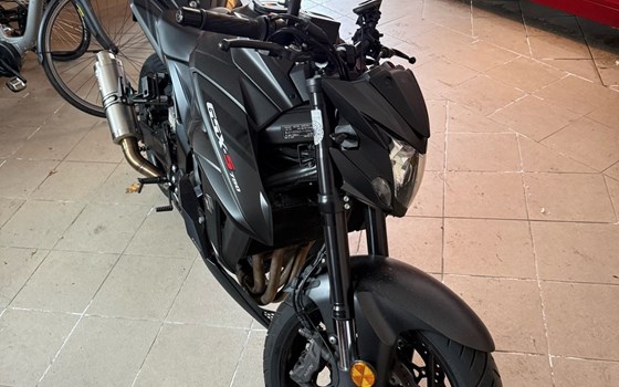 Gebrauchtmotorrad Suzuki GSX-S750 - Bild 7