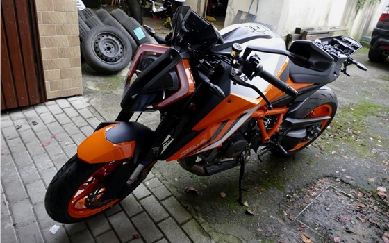 Gebrauchtmotorrad KTM 1290 Super Duke R - Bild 2