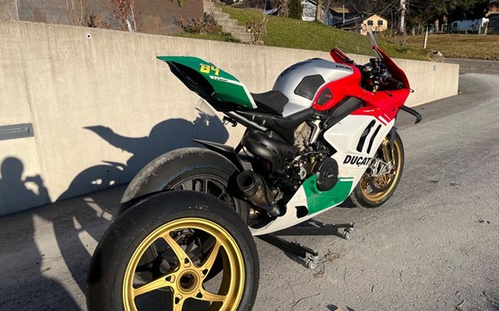Gebrauchtmotorrad Ducati Panigale V4 S - Bild 5