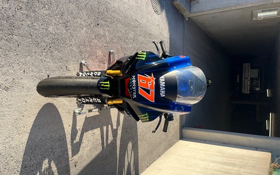 Gebrauchtmotorrad Yamaha R1 - Bild 3