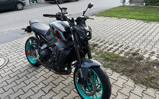 Gebrauchtmotorrad Yamaha MT-09 - Bild 1