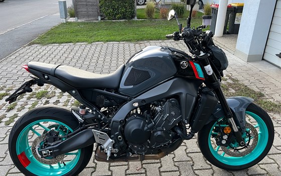 Gebrauchtmotorrad Yamaha MT-09 - Bild 2