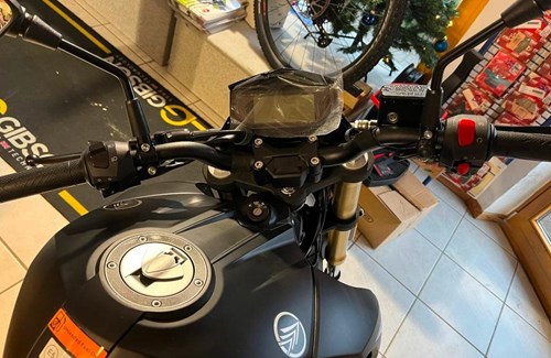 Neumotorrad Keeway RKF 125