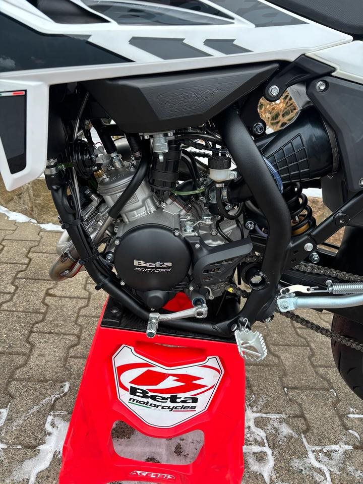 Beta RR Motard 2T 50 Sport - Low Seat