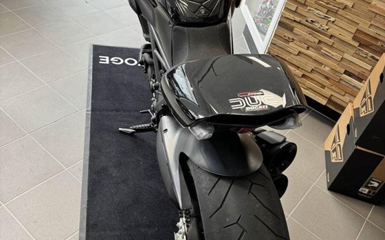 Gebrauchtmotorrad Ducati Diavel 1200 - Bild 1