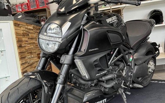 Gebrauchtmotorrad Ducati Diavel 1200 - Bild 4