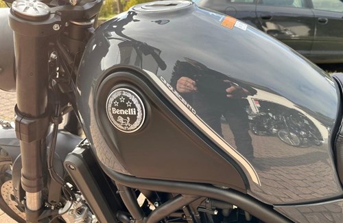 Neumotorrad Benelli Leoncino 500