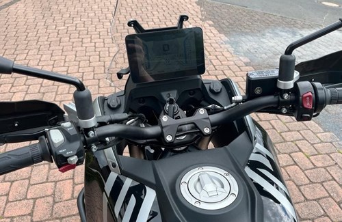 Neumotorrad QJ Motor SRT 600 SX