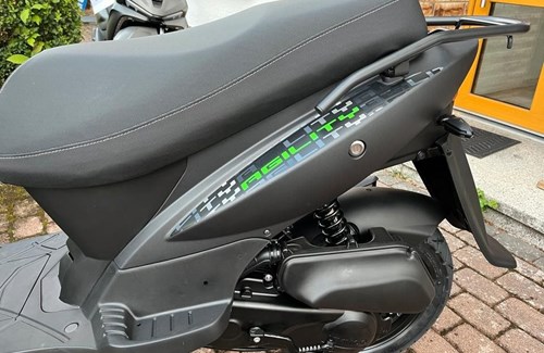 Neumotorrad Kymco Agility 50