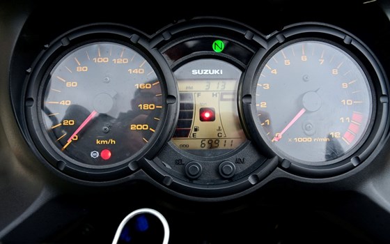 Gebrauchtmotorrad Suzuki V-Strom 650 - Bild 13