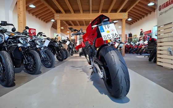 Gebrauchtmotorrad Ducati Streetfighter V4 S - Bild 5