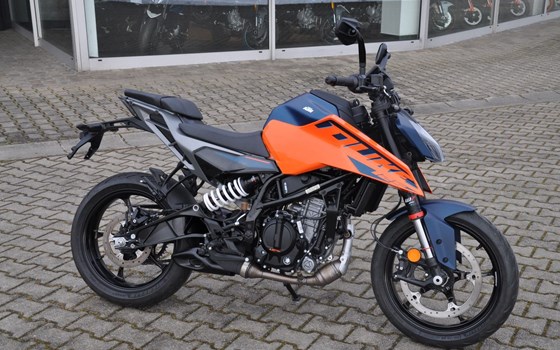 Gebrauchtmotorrad KTM 125 Duke - Bild 1
