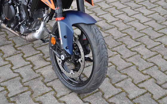 Gebrauchtmotorrad KTM 125 Duke - Bild 5