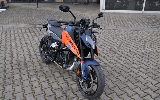 Gebrauchtmotorrad KTM 125 Duke - Bild 6