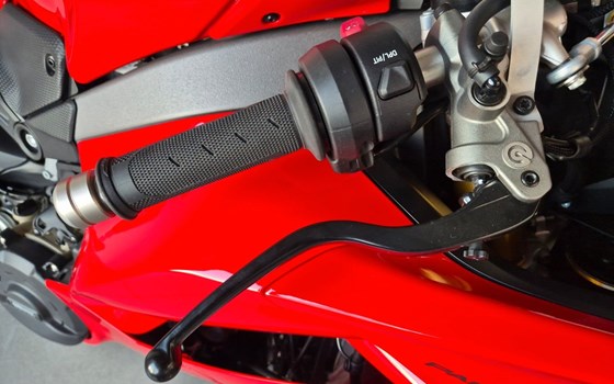 Gebrauchtmotorrad Ducati Panigale V4 S - Bild 18