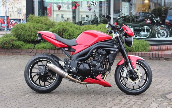 Gebrauchtmotorrad Triumph Speed Triple 1050 - Bild 1