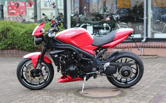 Gebrauchtmotorrad Triumph Speed Triple 1050 - Bild 4